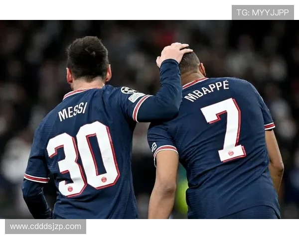 姆巴佩坦言与梅西同队是意外梦想始终是加盟皇马而非巴萨